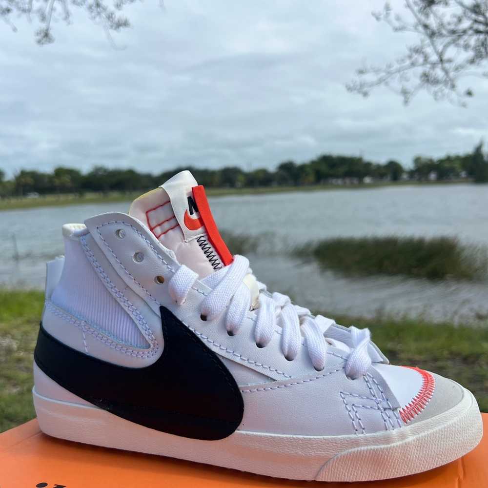 Nike Blazer Mid ‘77 Jumbo.